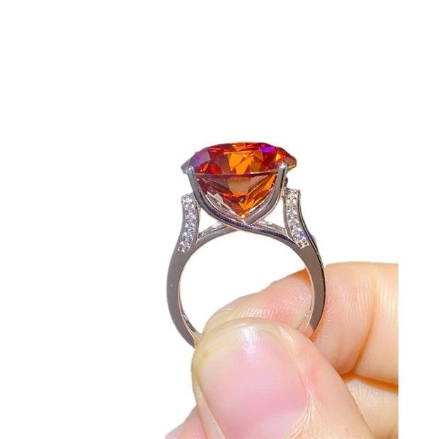 10 Karat Pigeon Blood Red Moissanite Ring European And American Micro-inlaid