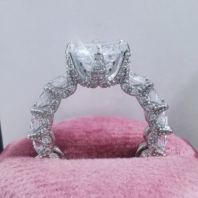 Simple Women's Diamond Copper Set Zircon Ring