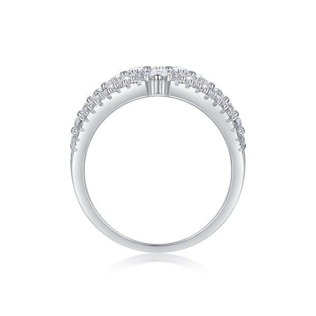 Many Diamonds Are Arranged Luxuriously Fashionable Moissanite Silver Rings