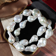 Women's Fashion Natural Pearl Necklace