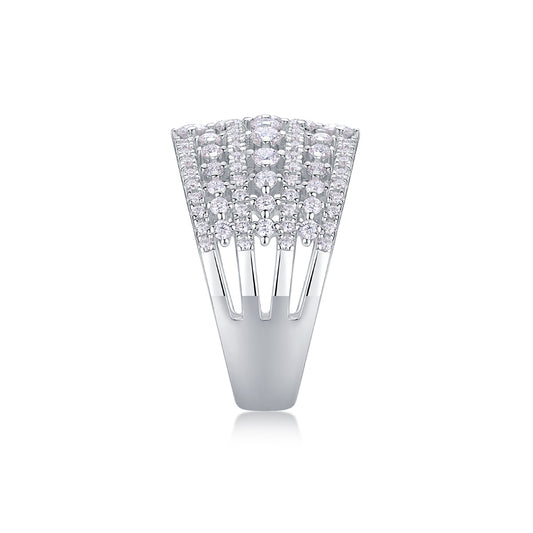 Many Diamonds Are Arranged Luxuriously Fashionable Moissanite Silver Rings