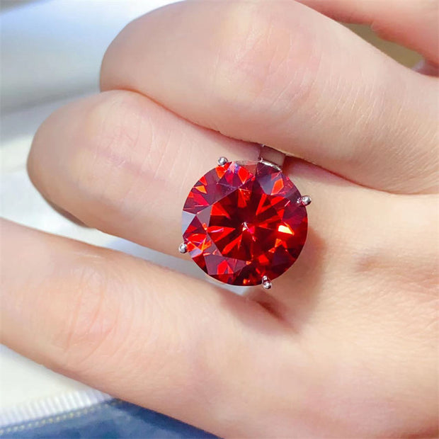 10 Karat Pigeon Blood Red Moissanite Ring European And American Micro-inlaid